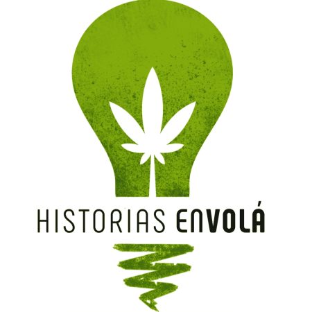 Portada del libro Historias en volá de Simón Espinosa – PLAZA & JANES